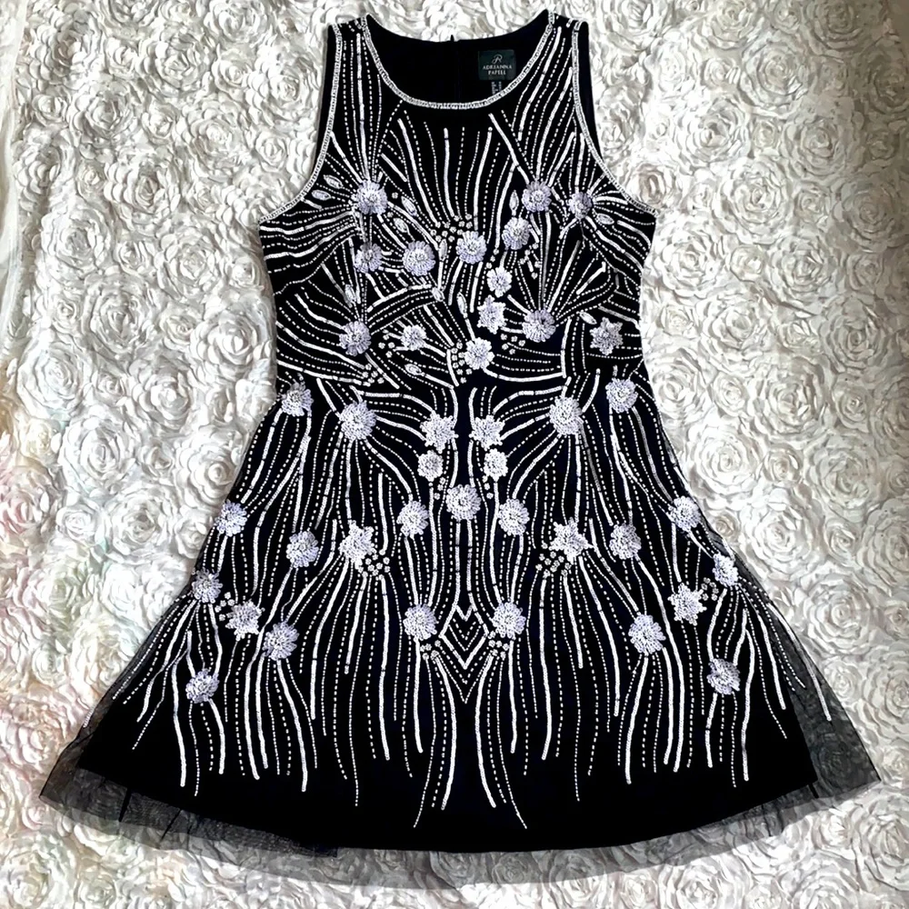 . Adrianna Papell beaded cocktail dress size 12 - Picture 1 of 8